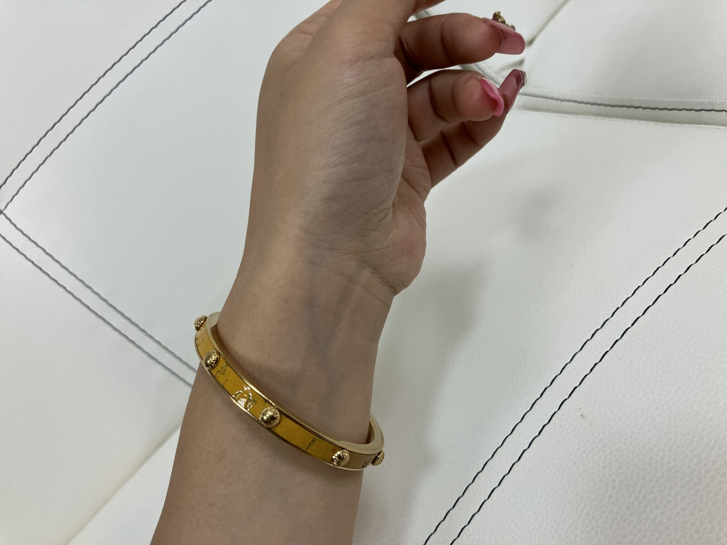 Louis Vuitton Bangle Bracelet Gold Yellow Resin Stud Size S LE0112 Vintage