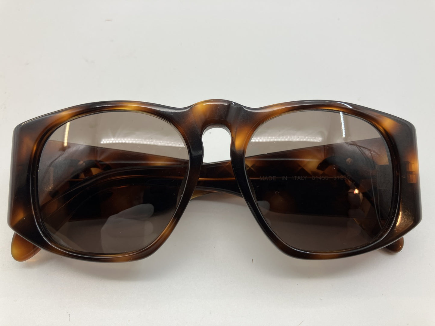 CHANEL 01450 912/35 Tortoise Brown Sunglasses CC Logo Quilted Temple w/ Case Italy