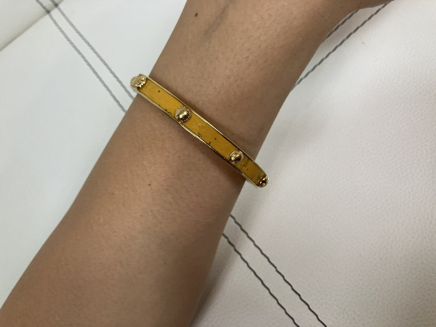 Louis Vuitton Bangle Bracelet Gold Yellow Resin Stud Size S LE0112 Vintage