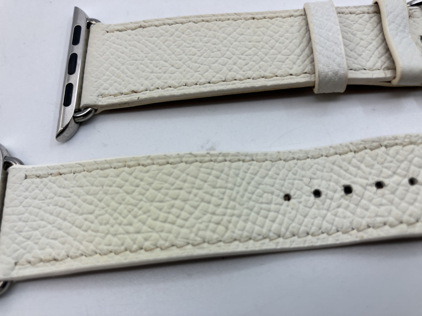 HERMES Apple Watch Band Strap Leather DT38 38mm (Fits 38/40/41) White/Off-White Made in France Box Pouch