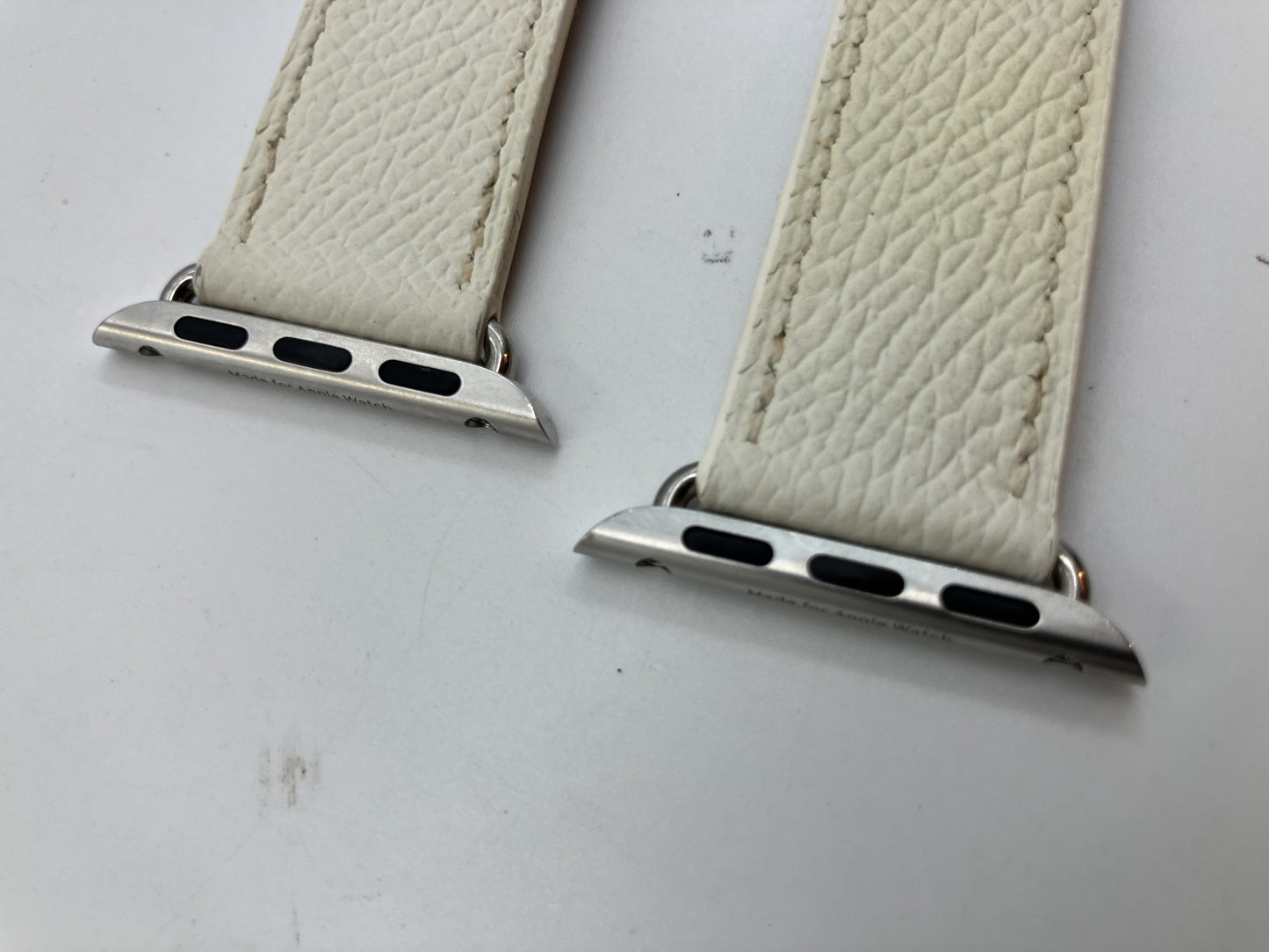 HERMES Apple Watch Band Strap Leather DT38 38mm (Fits 38/40/41) White/Off-White Made in France Box Pouch