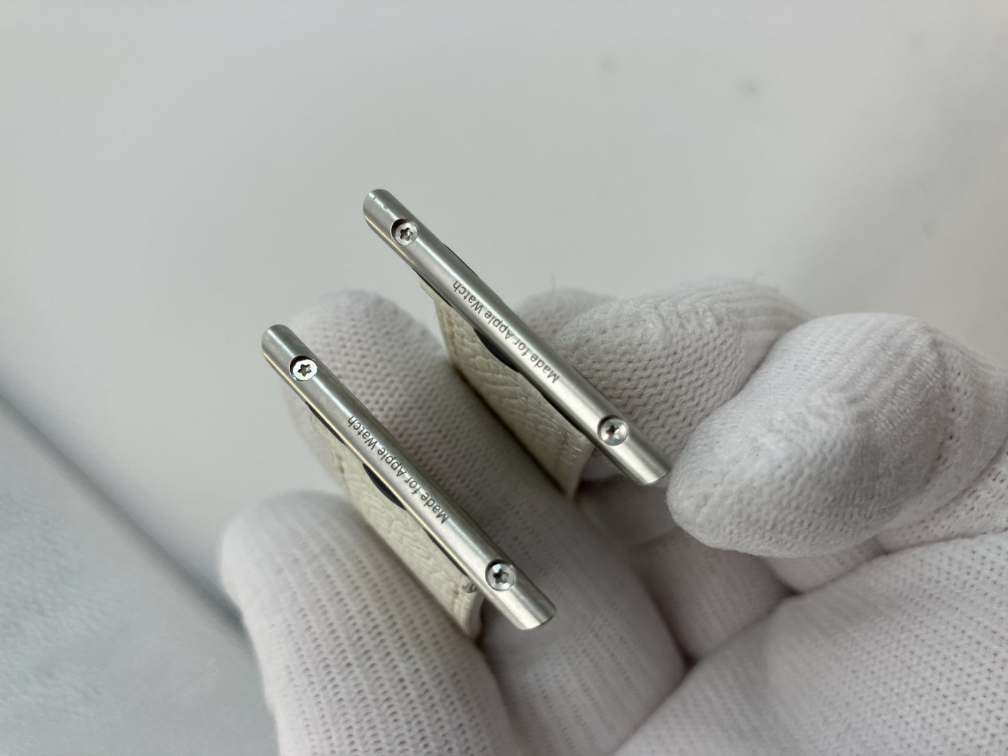 HERMES Apple Watch Band Strap Leather DT38 38mm (Fits 38/40/41) White/Off-White Made in France Box Pouch