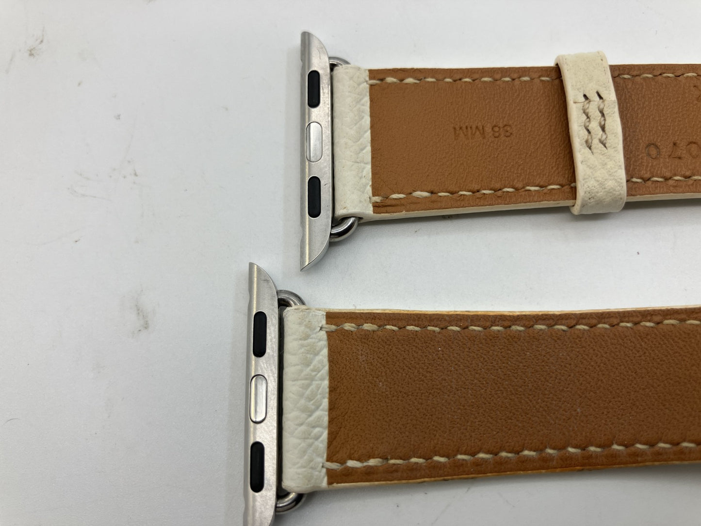 HERMES Apple Watch Band Strap Leather DT38 38mm (Fits 38/40/41) White/Off-White Made in France Box Pouch