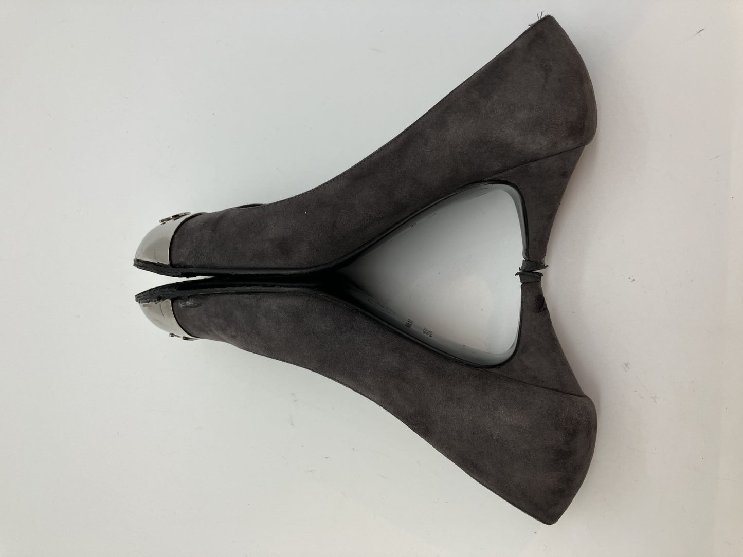 Chanel Coco Mark Suede Pumps (JP 22.5 cm)(US 5.5)(8.86 inch)(EU 35.5) Women's Gray