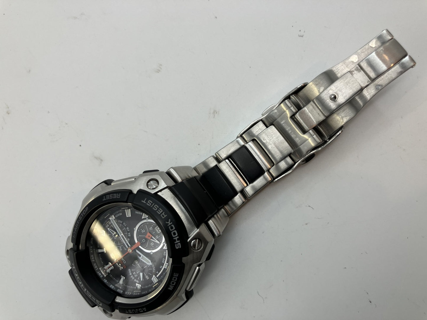 G-SHOCK MTG-1000 Radio Solar Powered Watch Casio Men's Full Analog Display High-end Stainless Steel Model 1.9" Working Silver Black Dial Tough Solar Powered Multiband 5 Waterproof 20 ATM