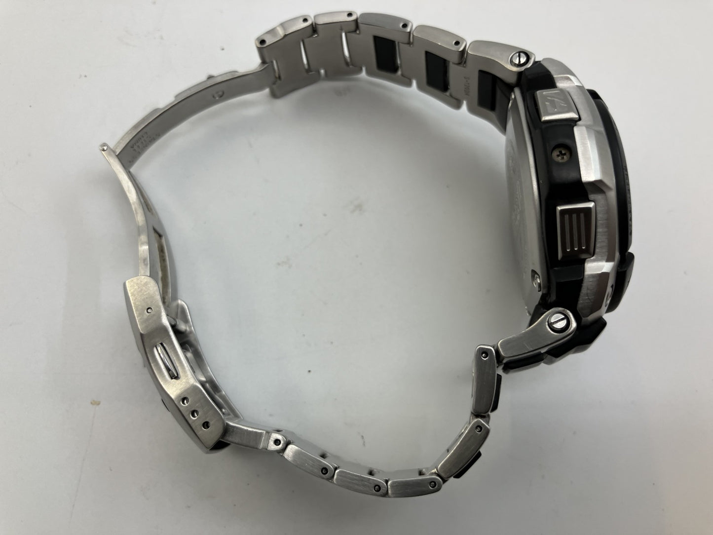 G-SHOCK MTG-1000 Radio Solar Powered Watch Casio Men's Full Analog Display High-end Stainless Steel Model 1.9" Working Silver Black Dial Tough Solar Powered Multiband 5 Waterproof 20 ATM