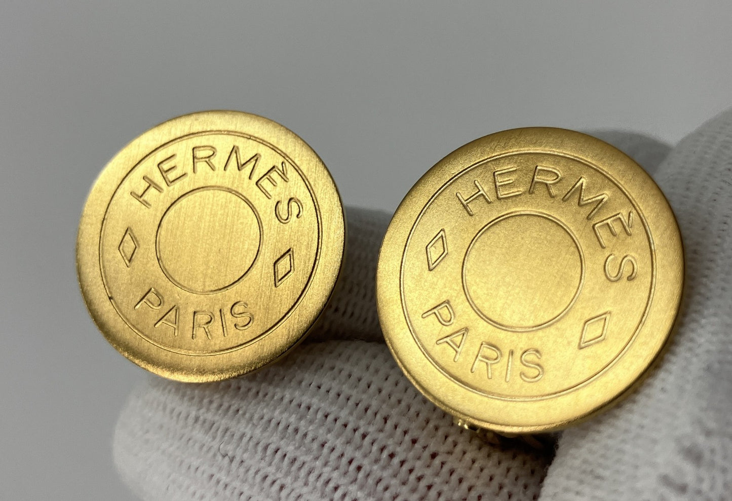 HERMES Sellier Clip On Earrings Gold Tone Round Vintage w/ Box Bag