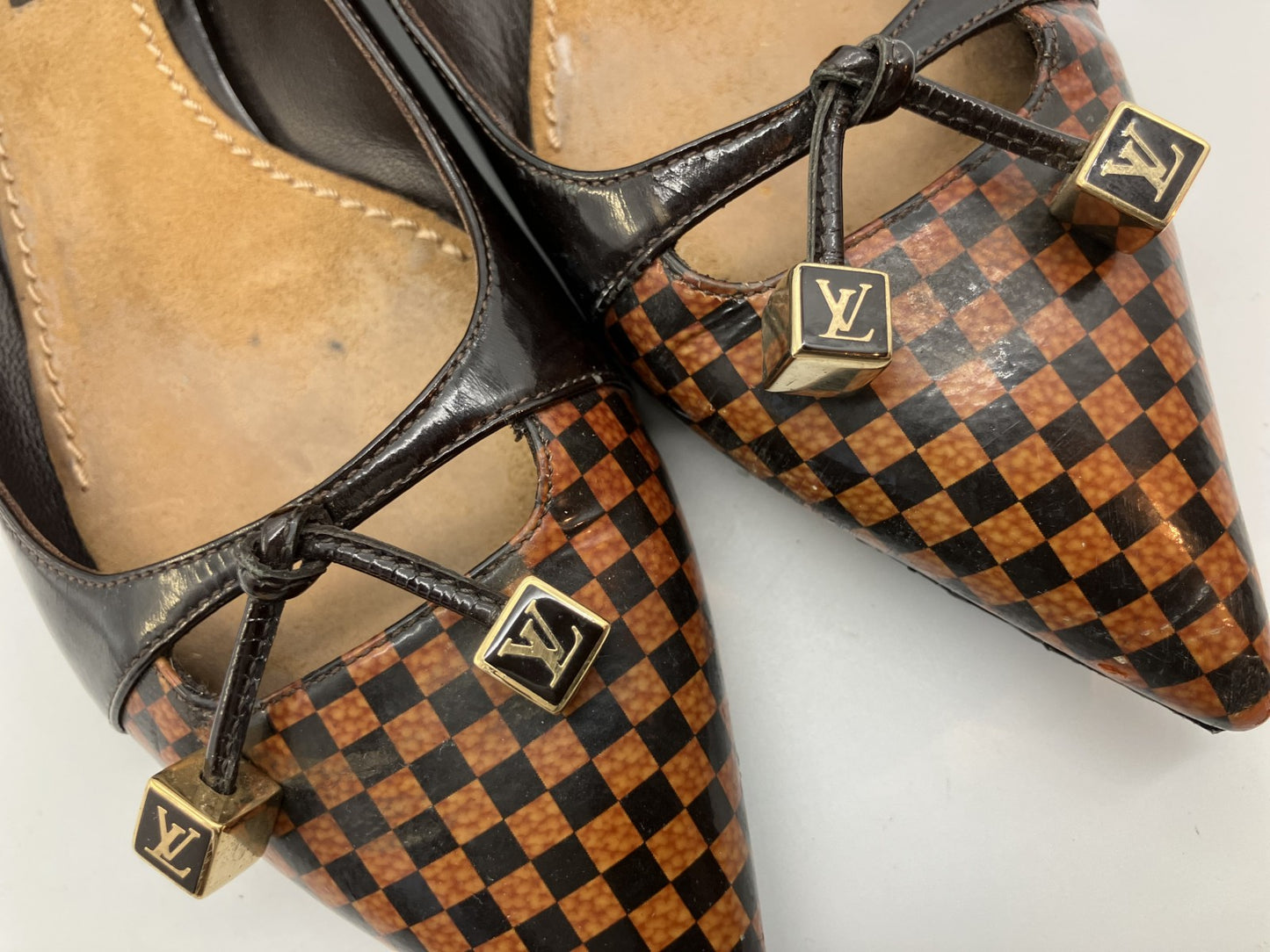 LOUIS VUITTON Damier Enamel (JP 22.5cm)(US 5.5)(8.86 inch)(EU 35.5) LV Cube Ribbon Pumps Brown &amp; Black Free Shipping 