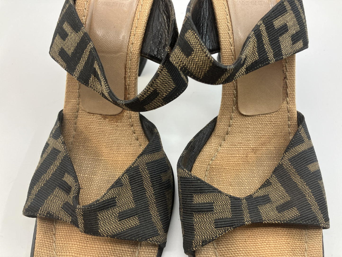 FENDI Zucca Canvas Sandals Block Heel EU 37 US 6.5–7 Brown Black Repaired Heel