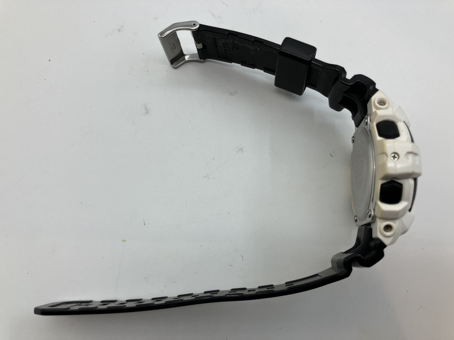 Casio G-SHOCK GWX-8900B Men's Watch White x Black Tough Solar Powered Radio Controlled Watch 3279 [Move Confirmed]