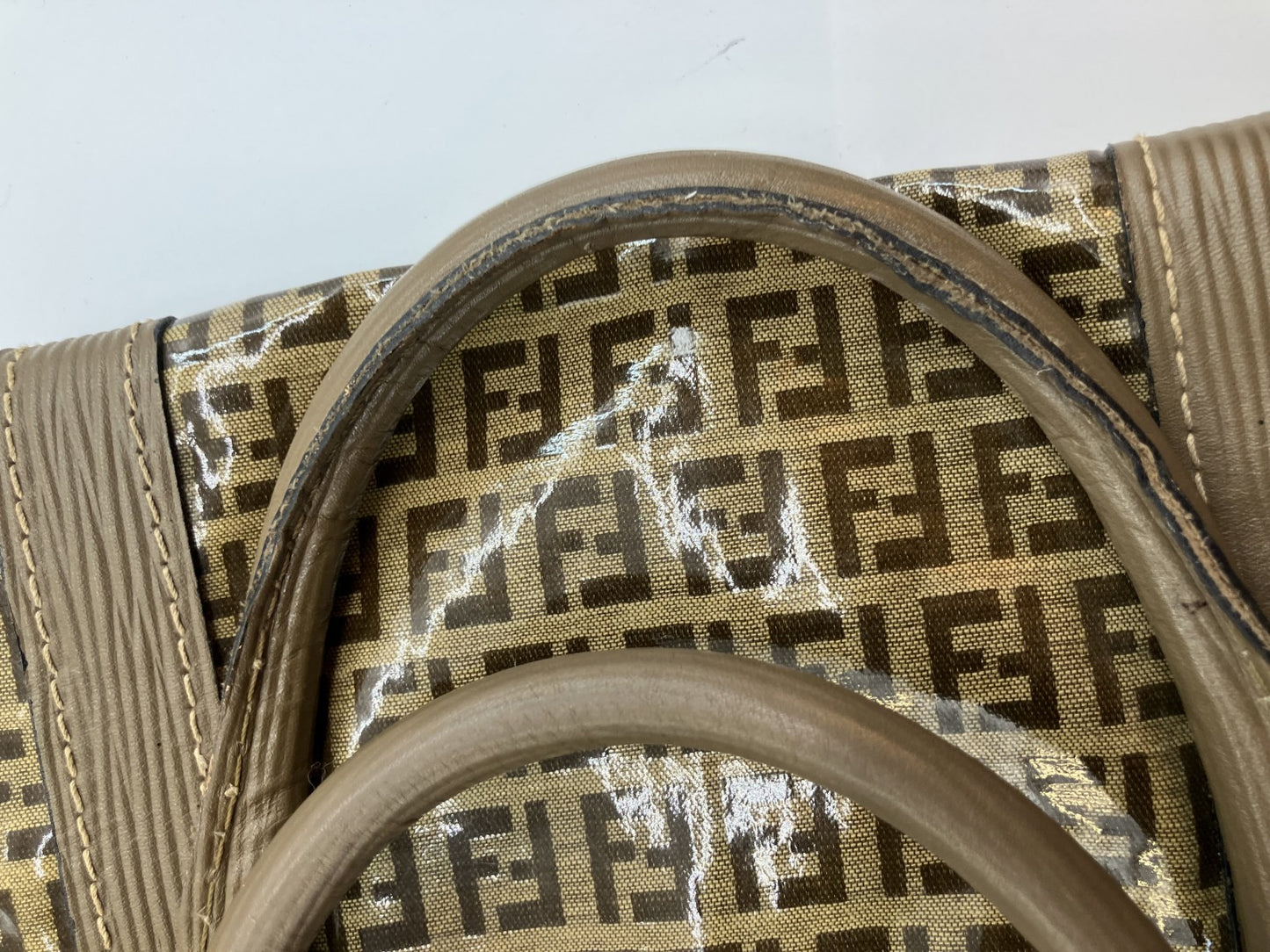 FENDI Zucca pattern enamel Boston bag Length (without handle): 21cm (8.27 inch) Width: 41cm (16.14 inch) Free shipping 