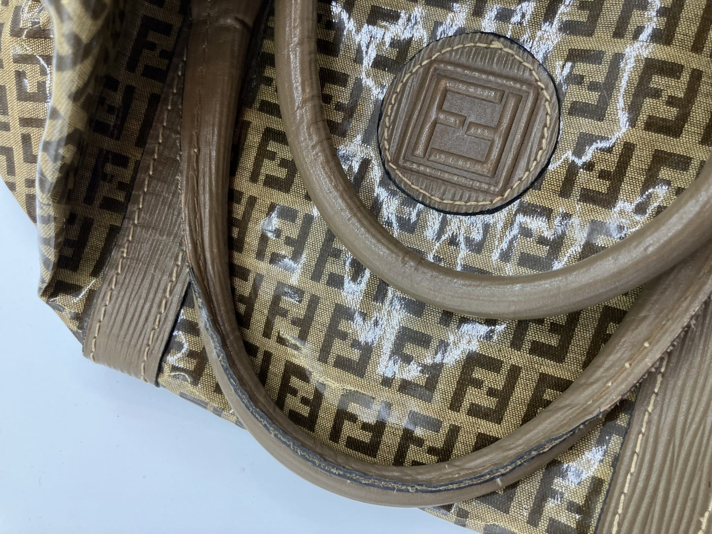 FENDI Zucca pattern enamel Boston bag Length (without handle): 21cm (8.27 inch) Width: 41cm (16.14 inch) Free shipping 