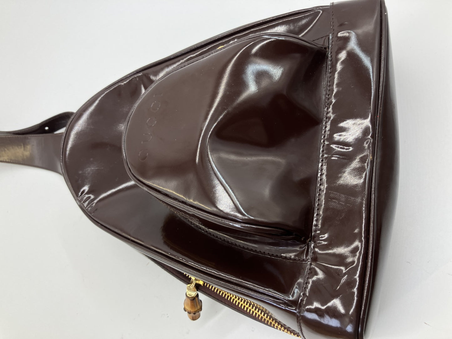 Gucci Bamboo Patent Leather Waist Body Bag Brown Italy Vintage 00334440127