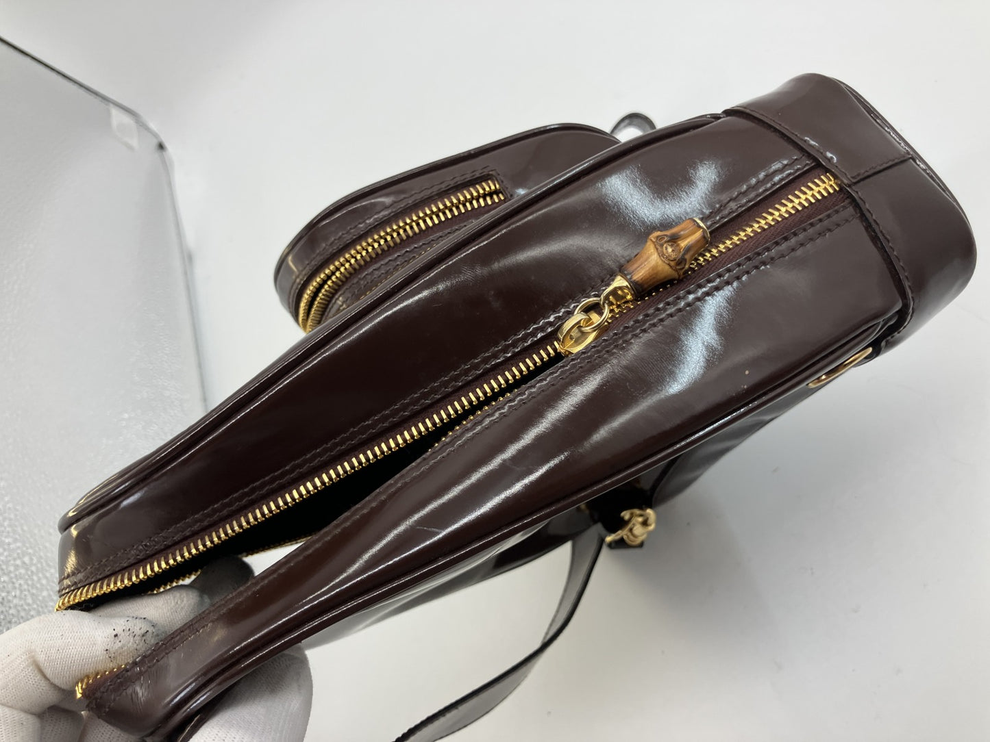 Gucci Bamboo Patent Leather Waist Body Bag Brown Italy Vintage 00334440127