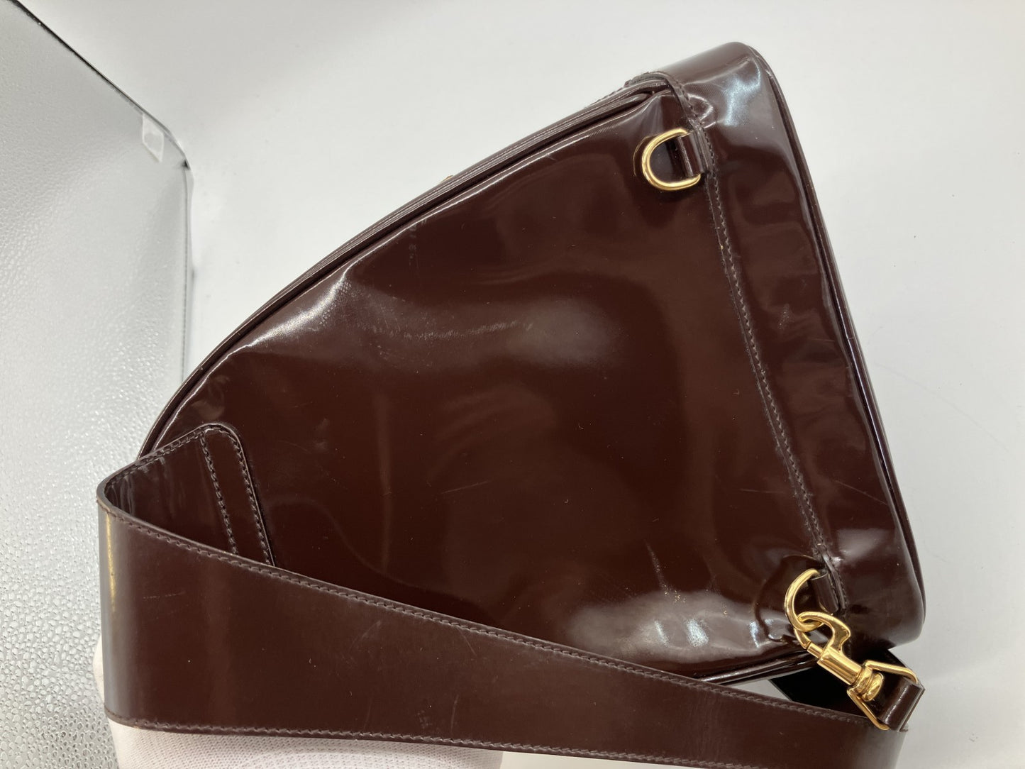Gucci Bamboo Patent Leather Waist Body Bag Brown Italy Vintage 00334440127
