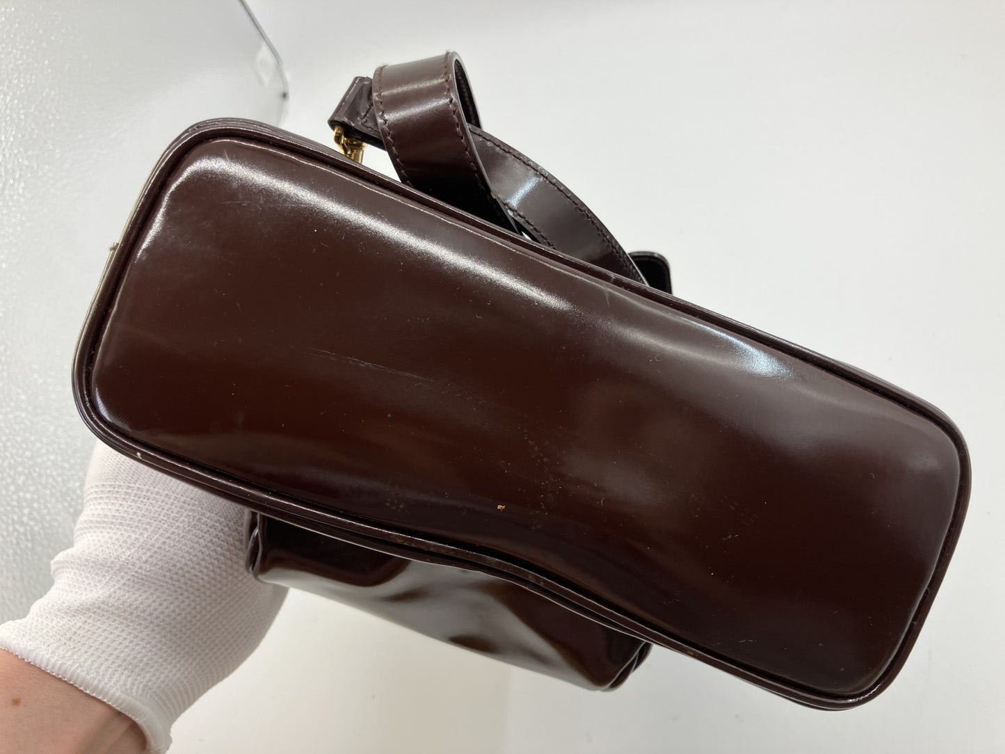 Gucci Bamboo Patent Leather Waist Body Bag Brown Italy Vintage 00334440127