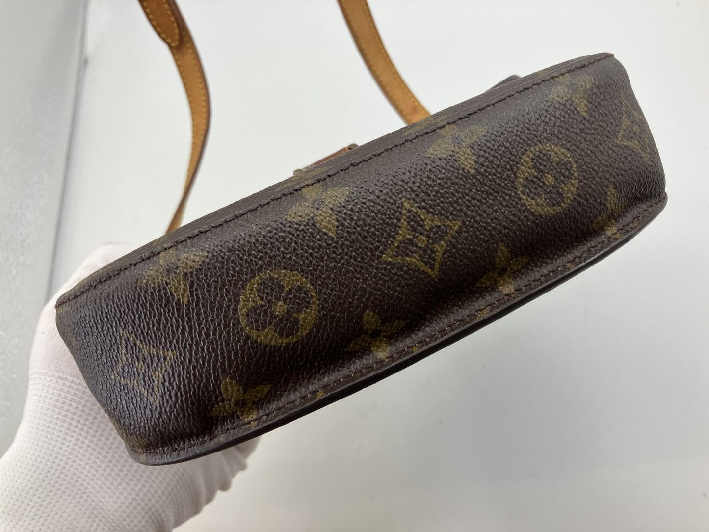 Louis Vuitton Monogram Vintage Shoulder Bag Crossbody VI863 France