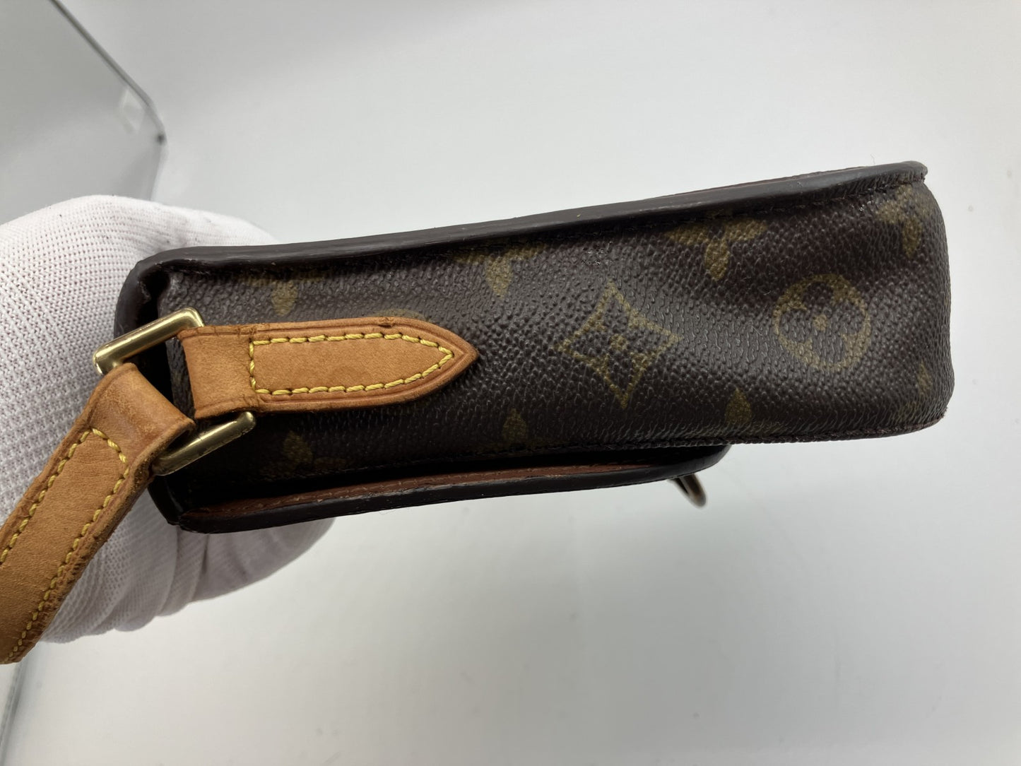 Louis Vuitton Monogram Vintage Shoulder Bag Crossbody VI863 France