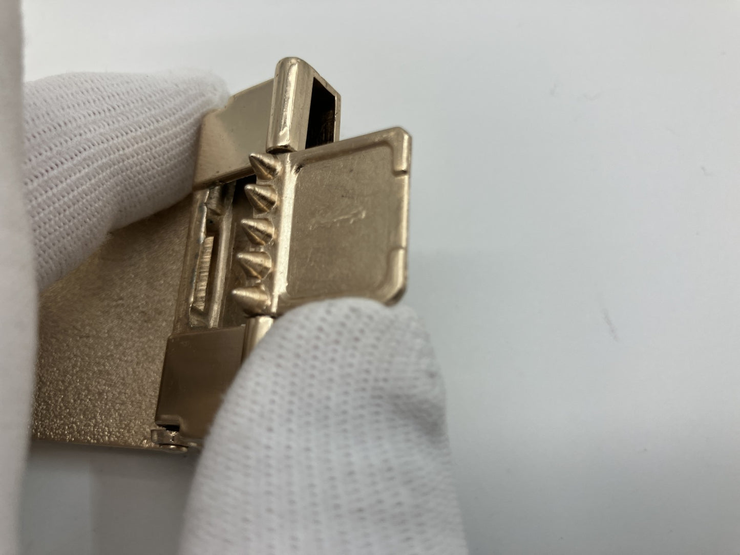 LOUIS VUITTON Avantur Buckle Gold Ratchet Type 40mm Belt Compatible Authentic