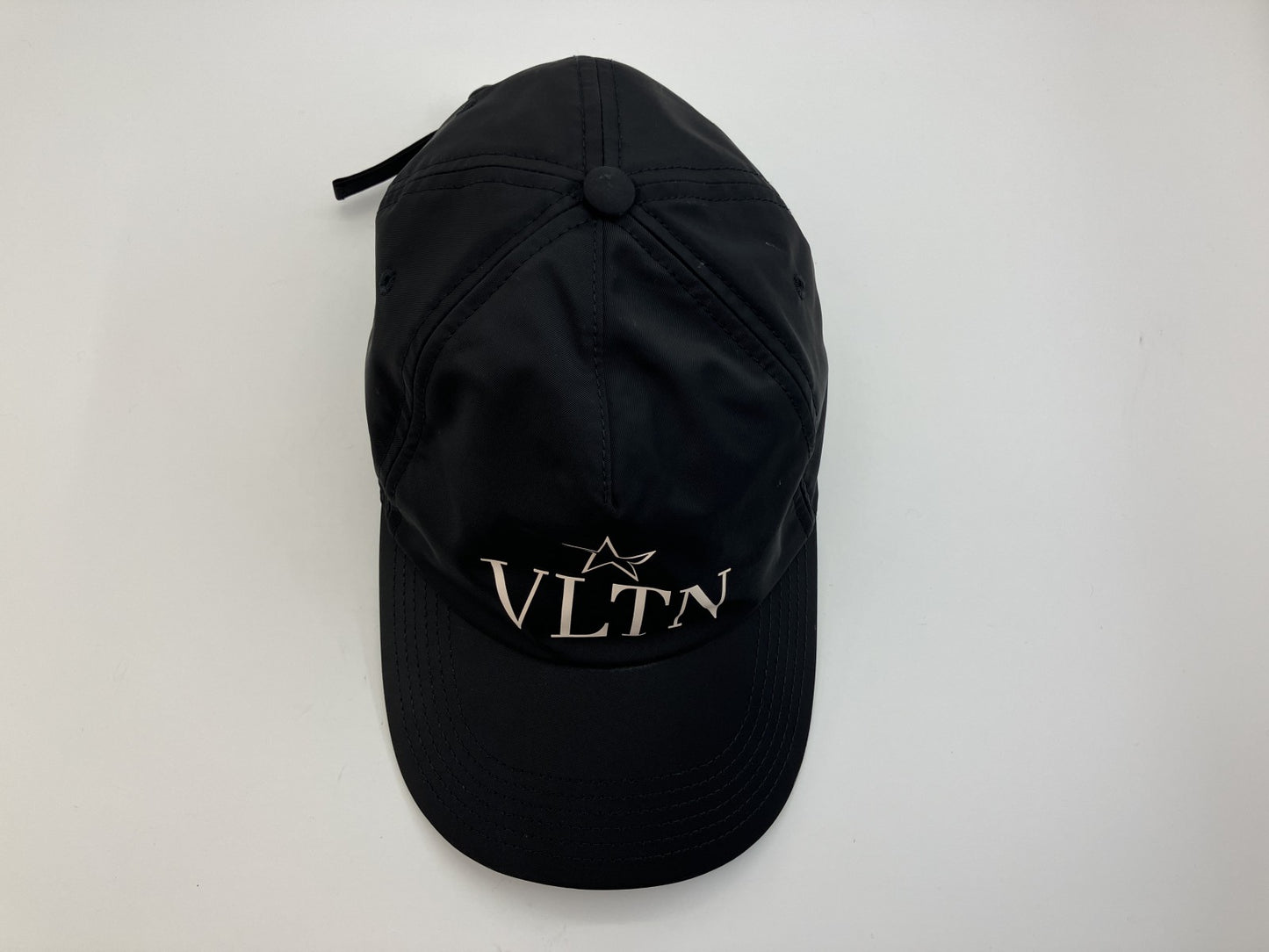 Valentino Garavani VLTN Logo Cap Black Size 59 Made in Italy Authentic