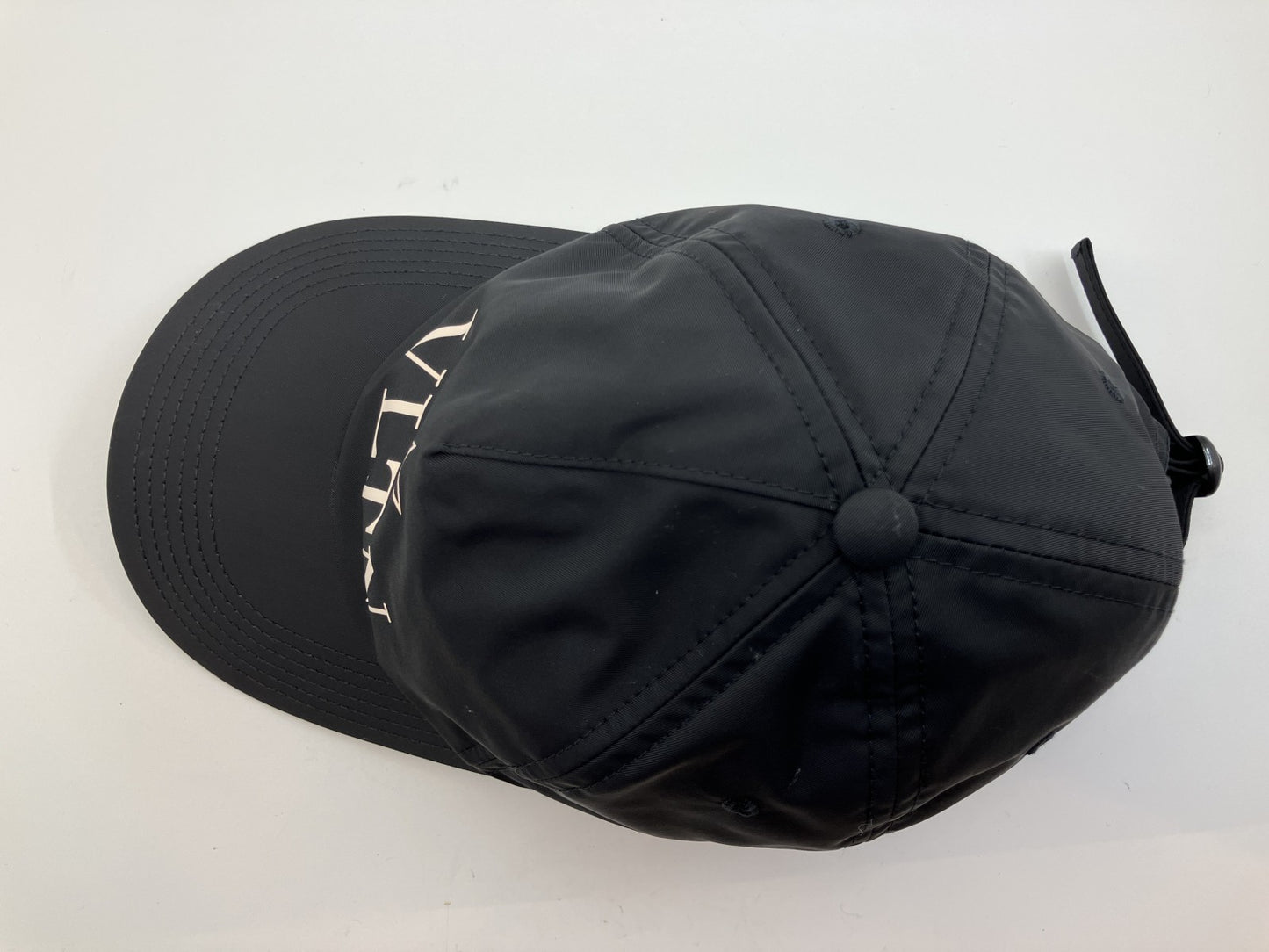 Valentino Garavani VLTN Logo Cap Black Size 59 Made in Italy Authentic
