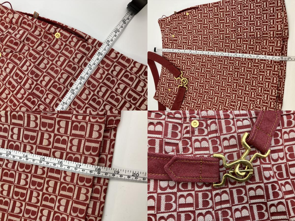 BURBERRY BLUE LABEL Burberry Blue Label all-over print skirt Size 38 Length approx. 18.9"