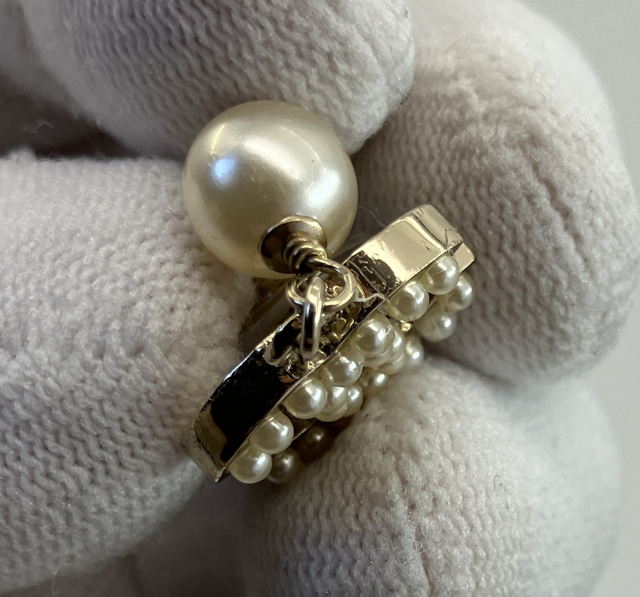 CHANEL Coco Mark Faux Pearl Drop Dangle Stud Earring Gold Tone 07V Single