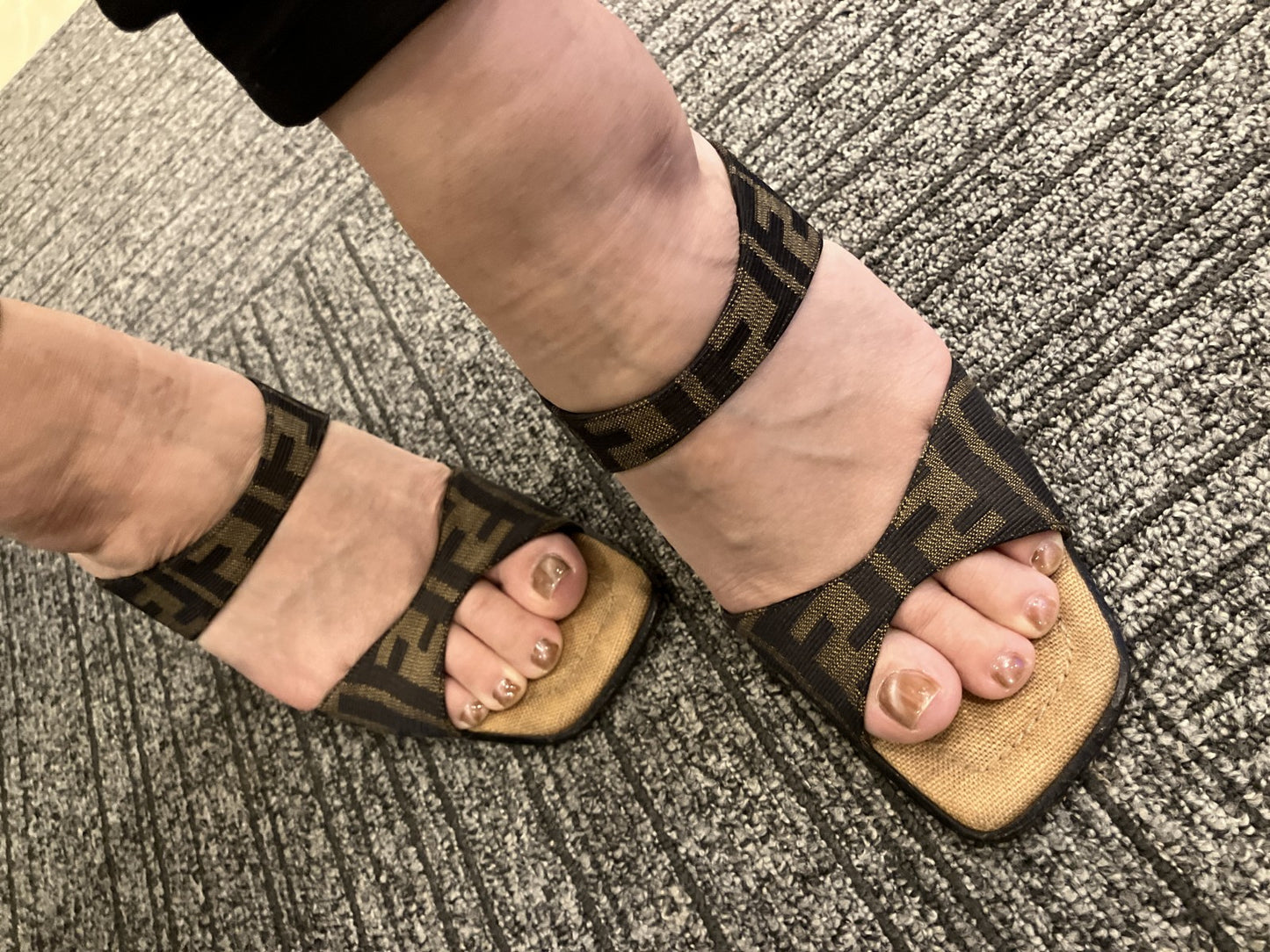 FENDI Zucca Canvas Sandals Block Heel EU 37 US 6.5–7 Brown Black Repaired Heel