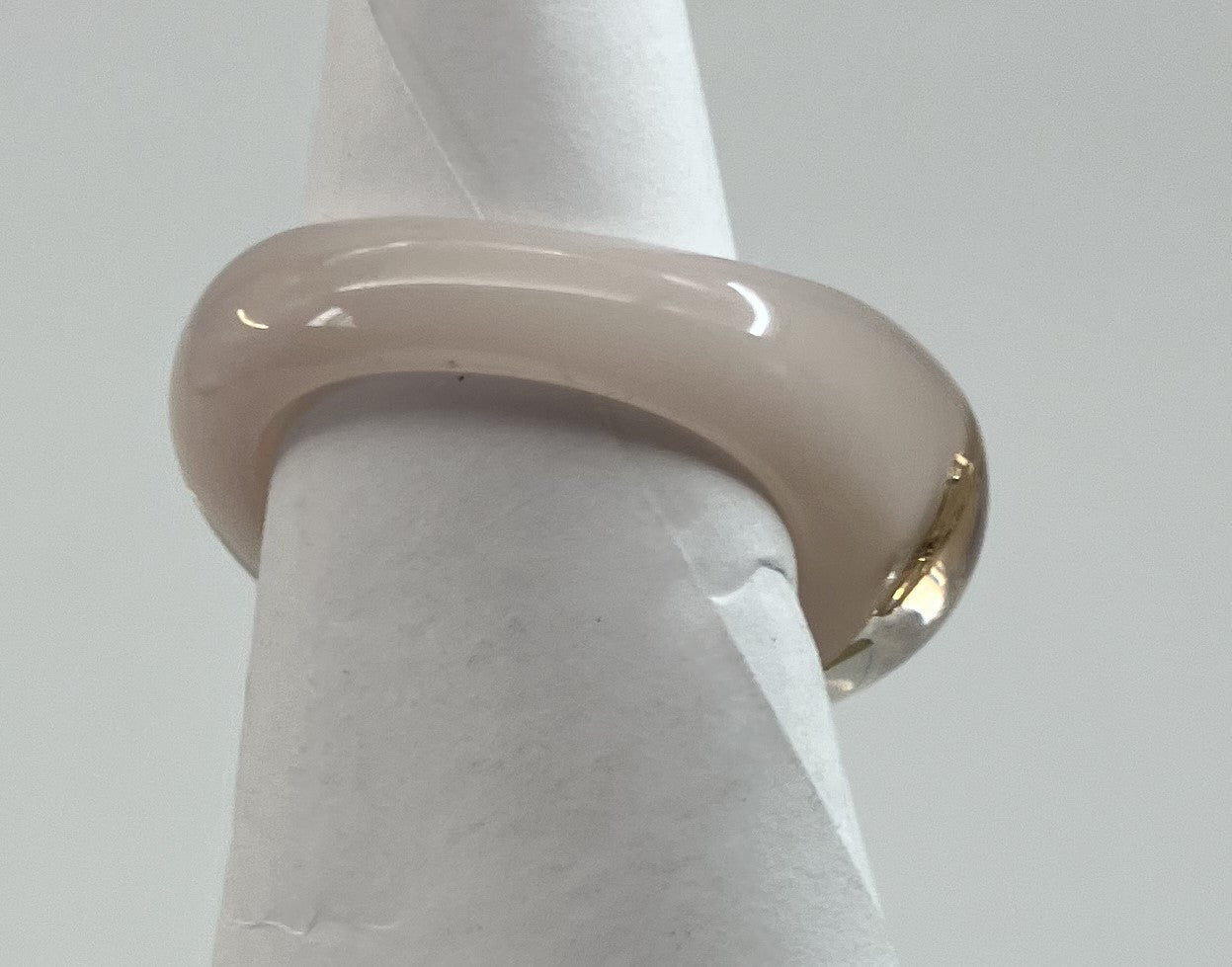 LOUIS VUITTON Burgundy Circle John (JP 16)(EU 56)(US 8) White x Clear Ring