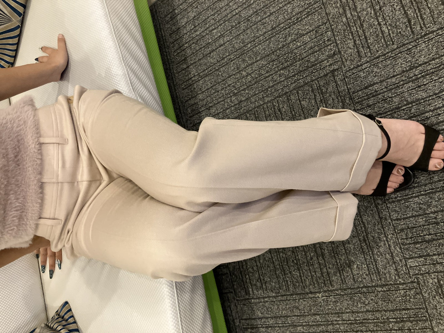 BURBERRY LONDON Women’s Pants Size 40 Ivory Cotton Stretch Trousers Japan Made