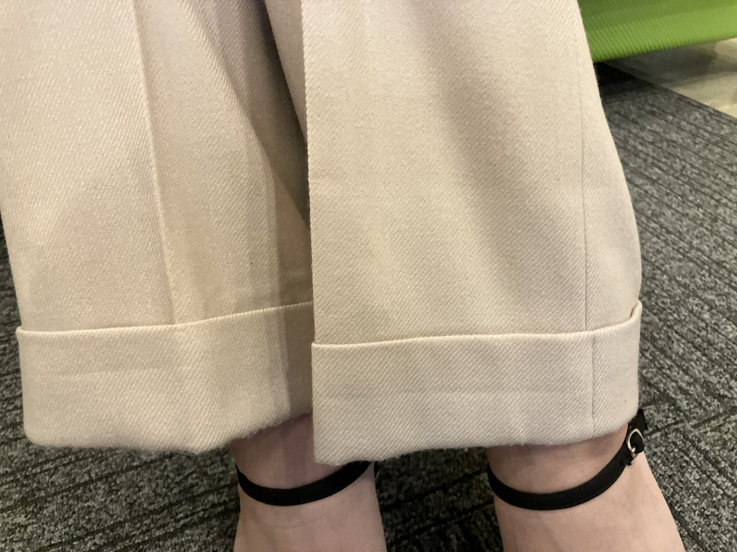 BURBERRY LONDON Women’s Pants Size 40 Ivory Cotton Stretch Trousers Japan Made