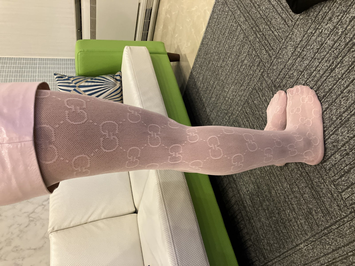 GUCCI Pink Stockings GG Logo Pattern Tights