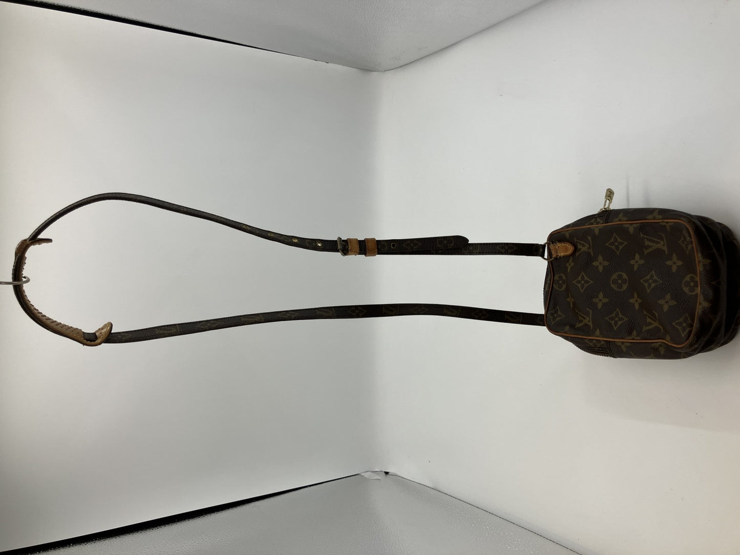 Louis Vuitton Monogram Amazon PM Crossbody Shoulder Bag Vintage France