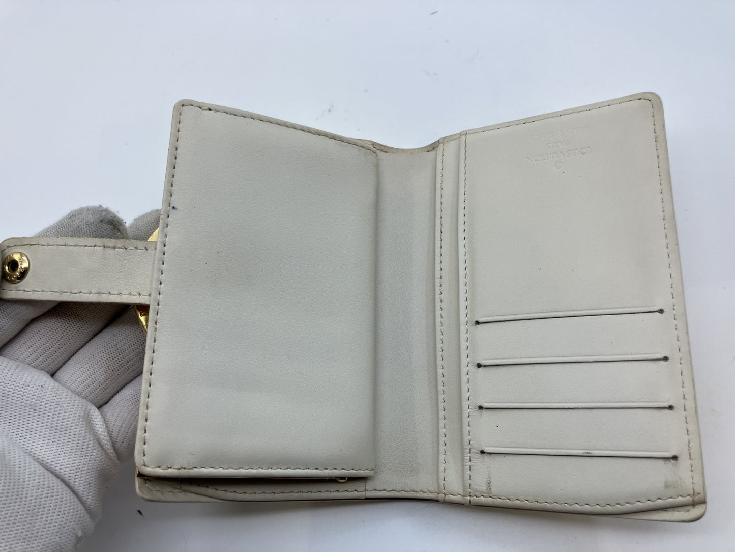 Louis Vuitton Vernis Compact Purse Wallet M10055 Monogram Embossed Beige Authentic Serial Engraved Box and Bag Included 5% Follow-up