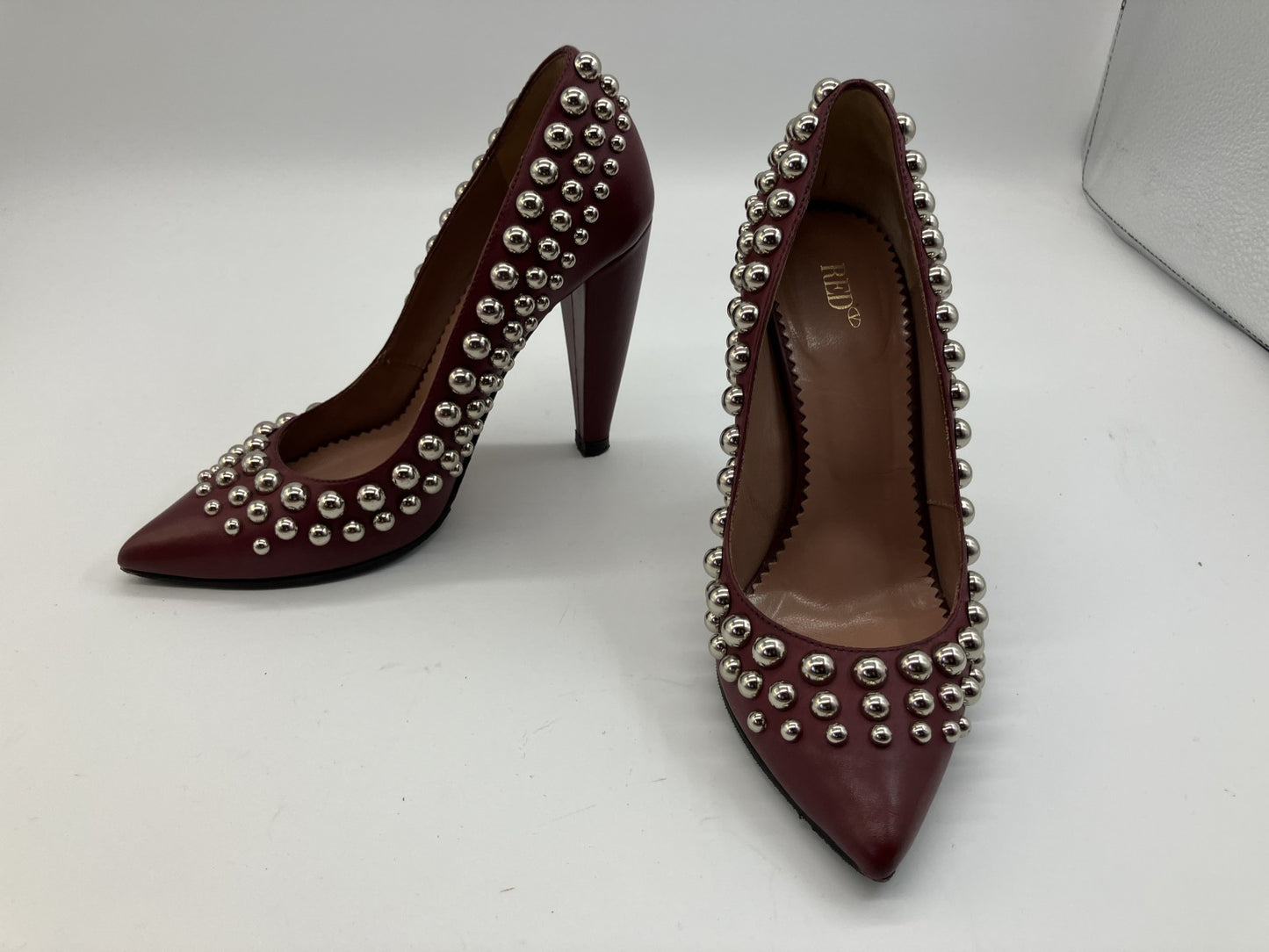 RED VALENTINO Studded Leather Pumps Burgundy Pointed Toe Heels EU35 US5 Italy