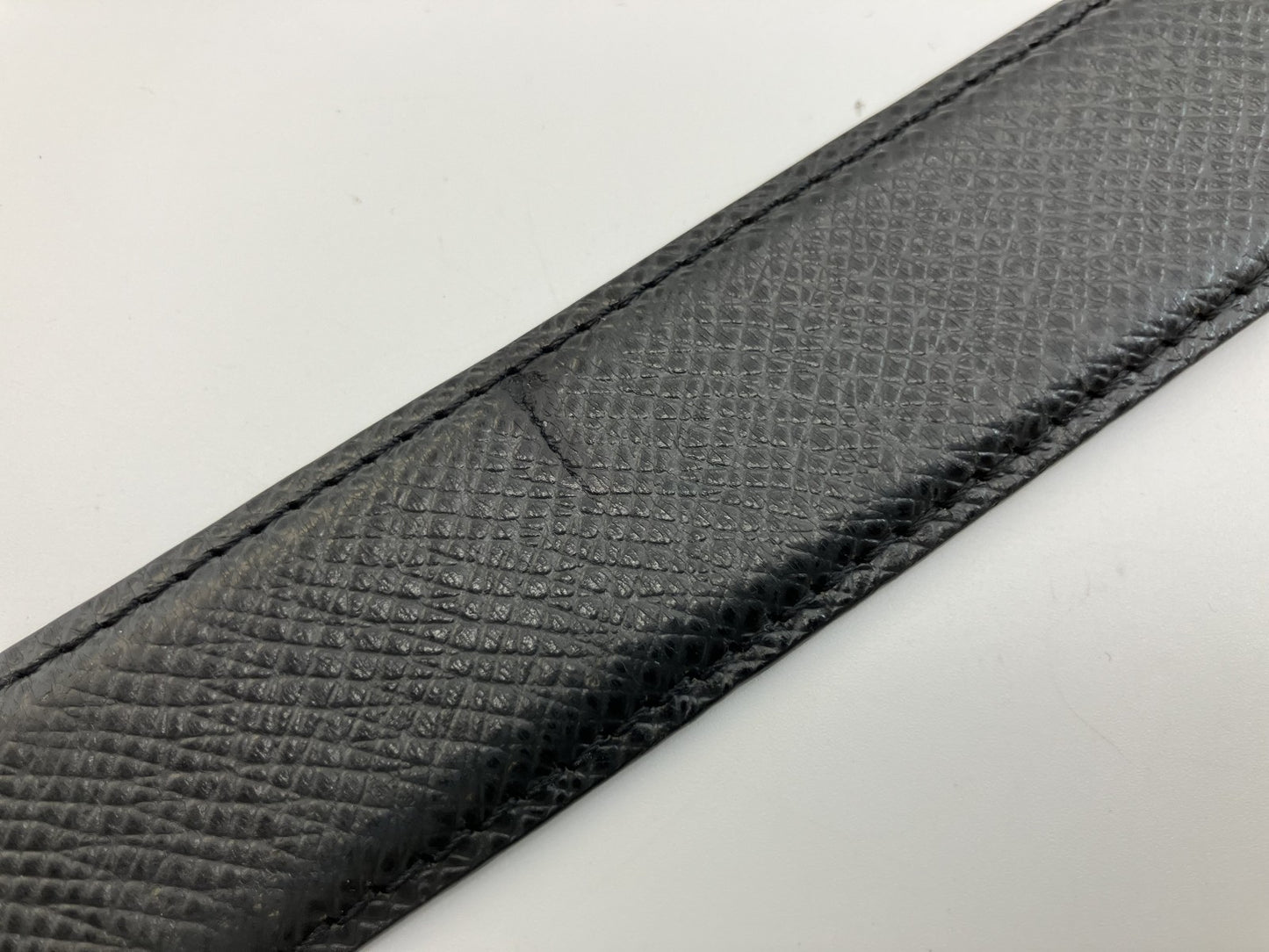 Louis Vuitton Taiga Total Length 120cm (27.24 inch) Santur Classic Ardoise RI1016 Belt Black Free Shipping 