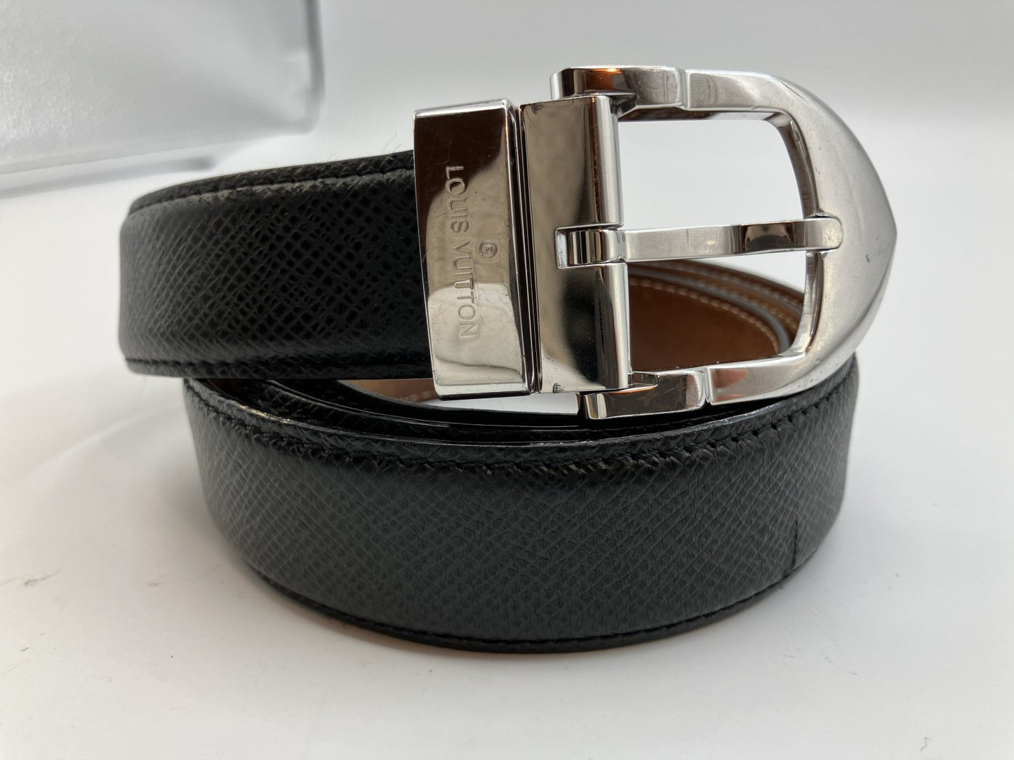 Louis Vuitton Taiga Total Length 120cm (27.24 inch) Santur Classic Ardoise RI1016 Belt Black Free Shipping 