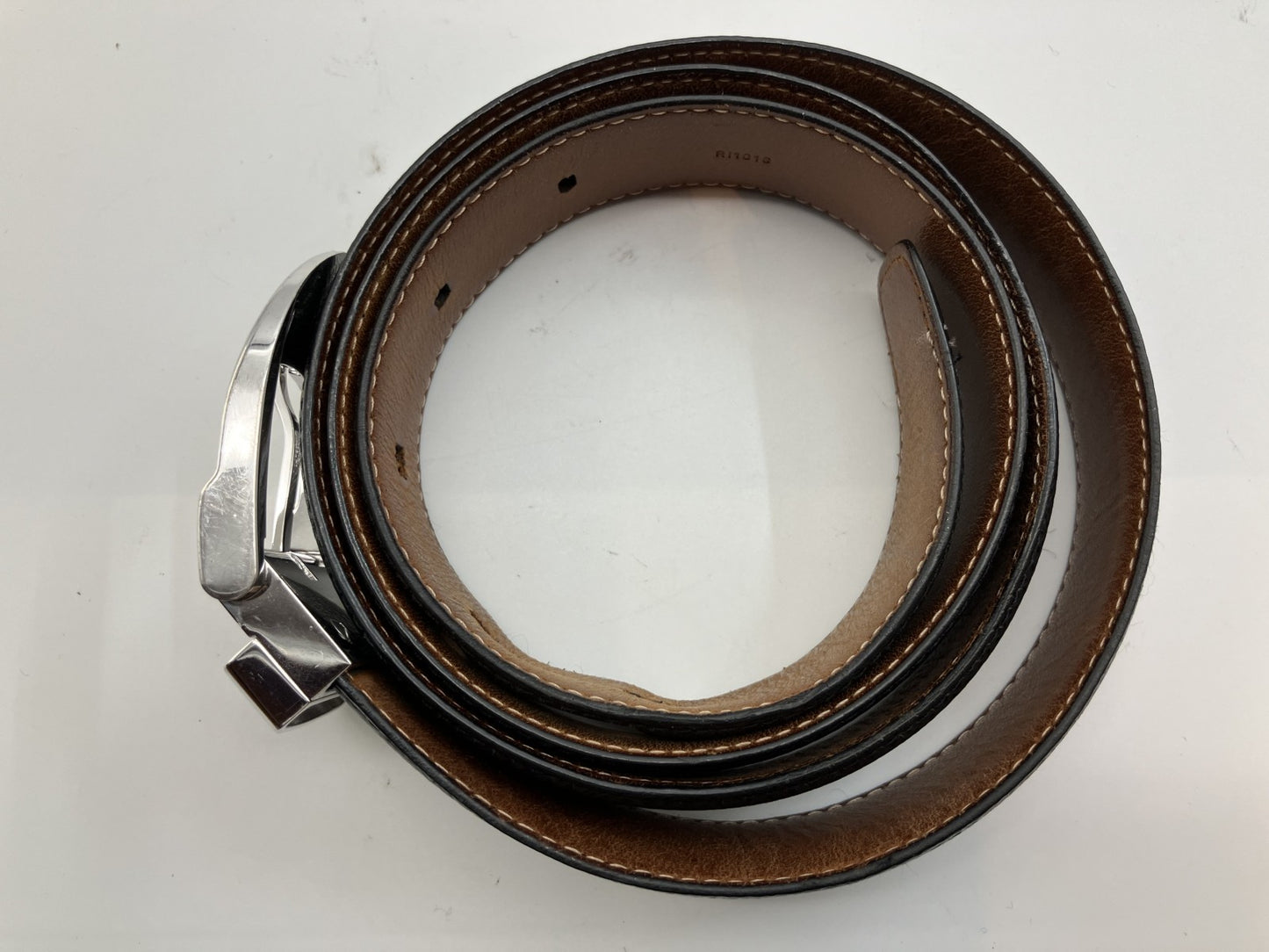 Louis Vuitton Taiga Total Length 120cm (27.24 inch) Santur Classic Ardoise RI1016 Belt Black Free Shipping 