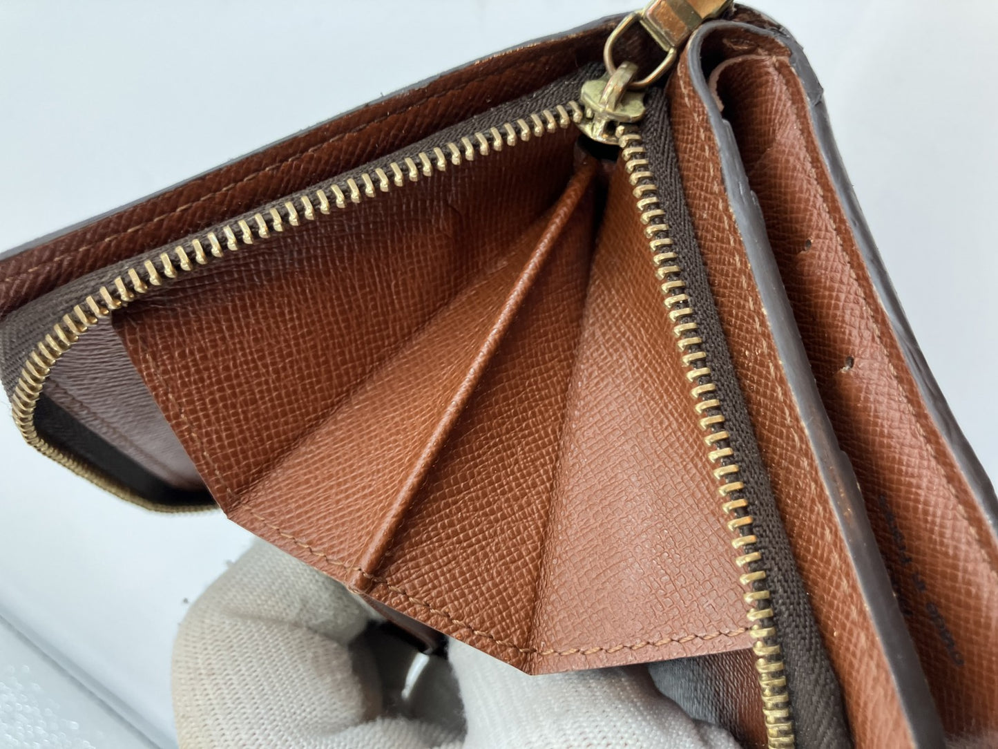 LOUIS VUITTON Monogram Compact Zip Bifold Wallet M61667 MI0070 | Ships from Japan