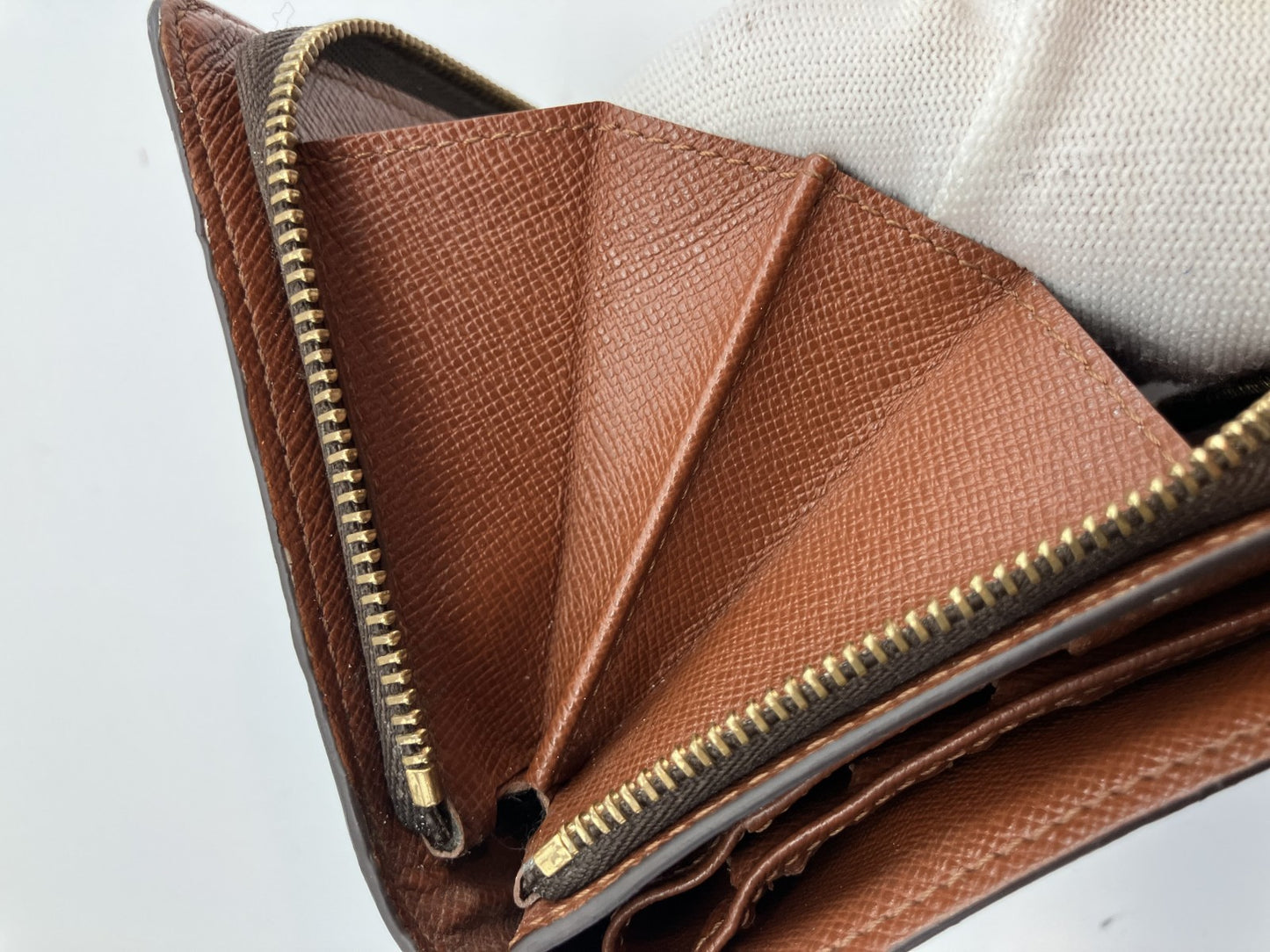 LOUIS VUITTON Monogram Compact Zip Bifold Wallet M61667 MI0070 | Ships from Japan