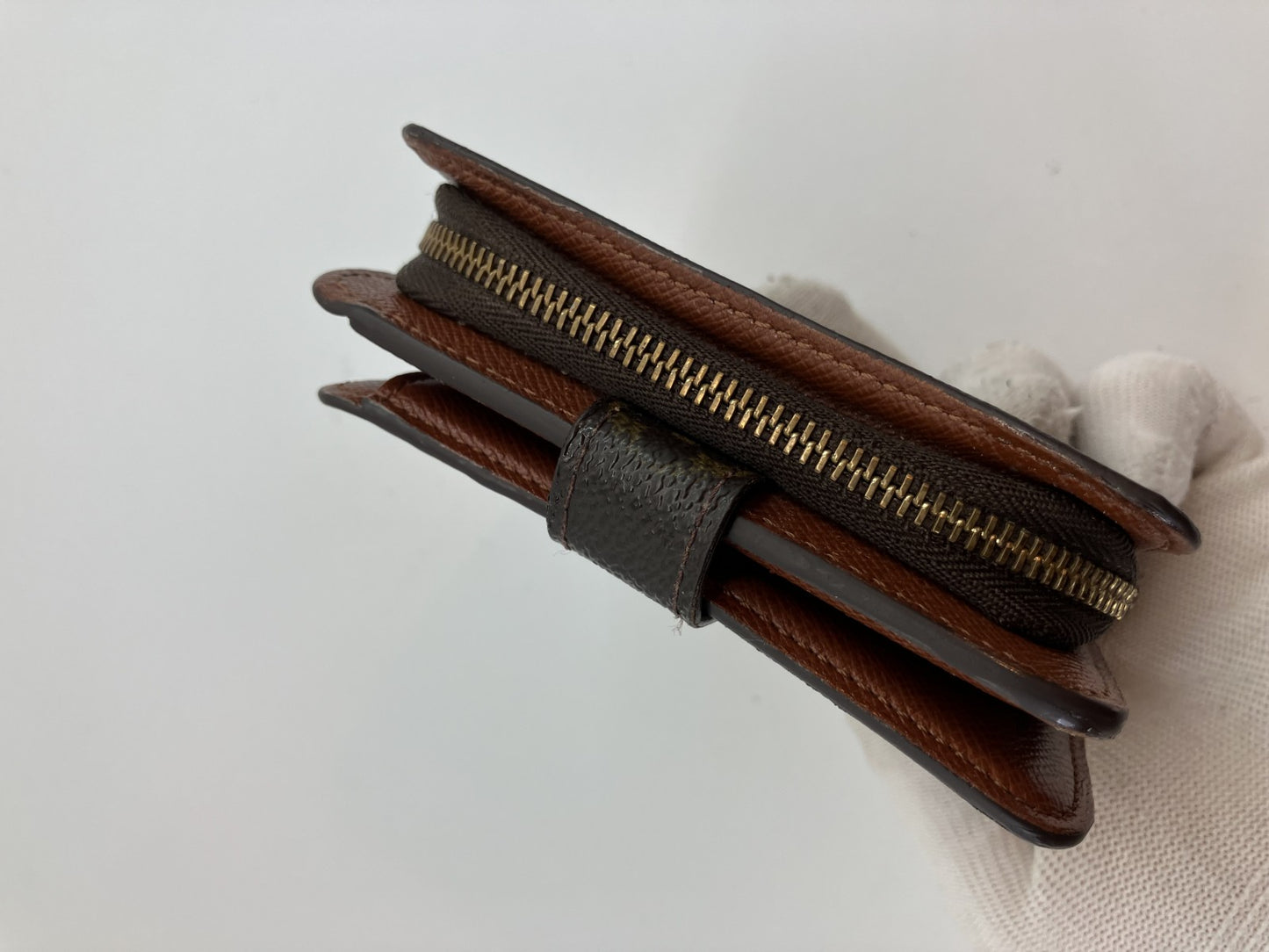 LOUIS VUITTON Monogram Compact Zip Bifold Wallet M61667 MI0070 | Ships from Japan