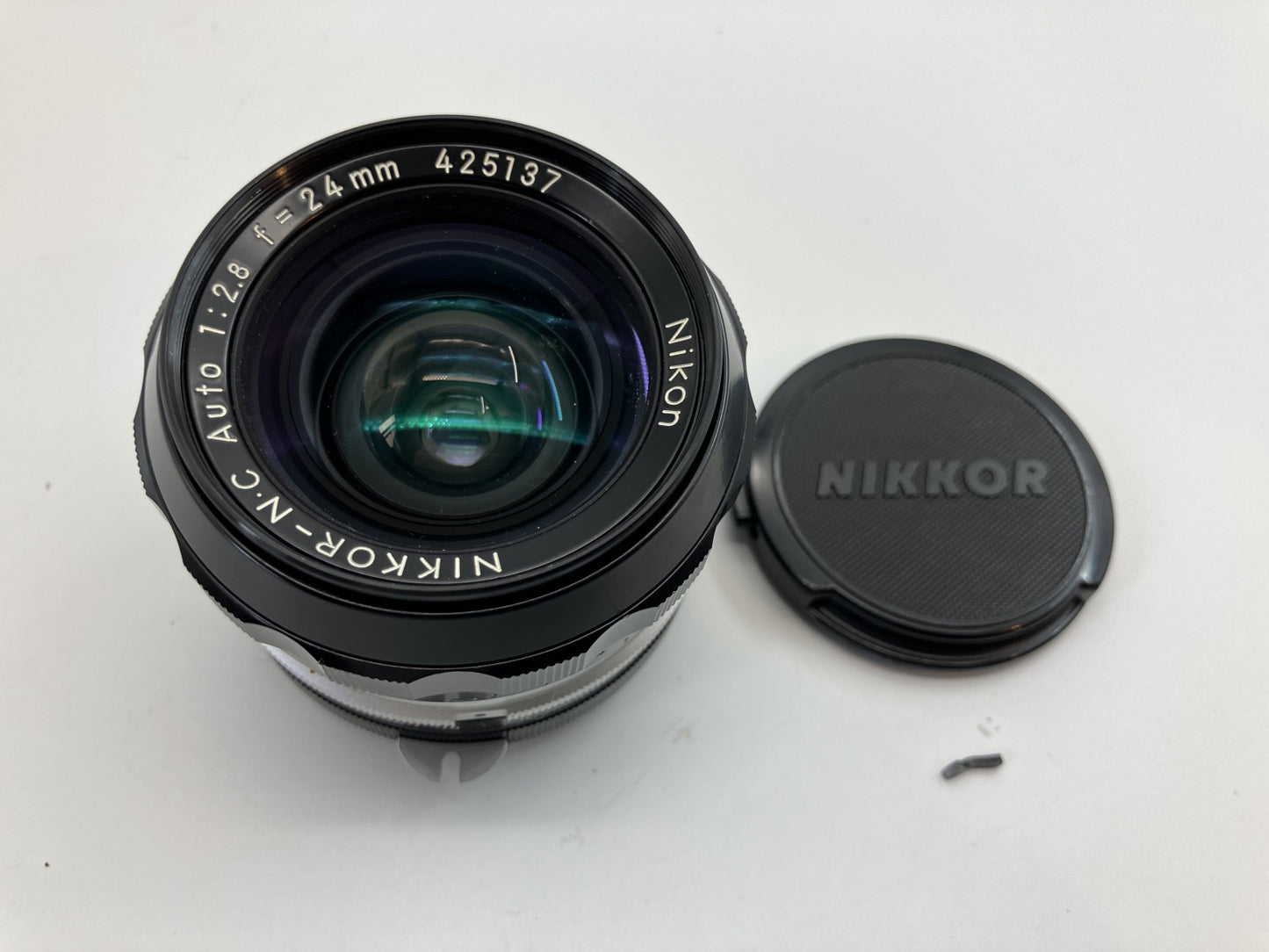 Nikon NIKKOR-N.C Auto 24mm f/2.8 MF Lens F Mount Japan Vintage