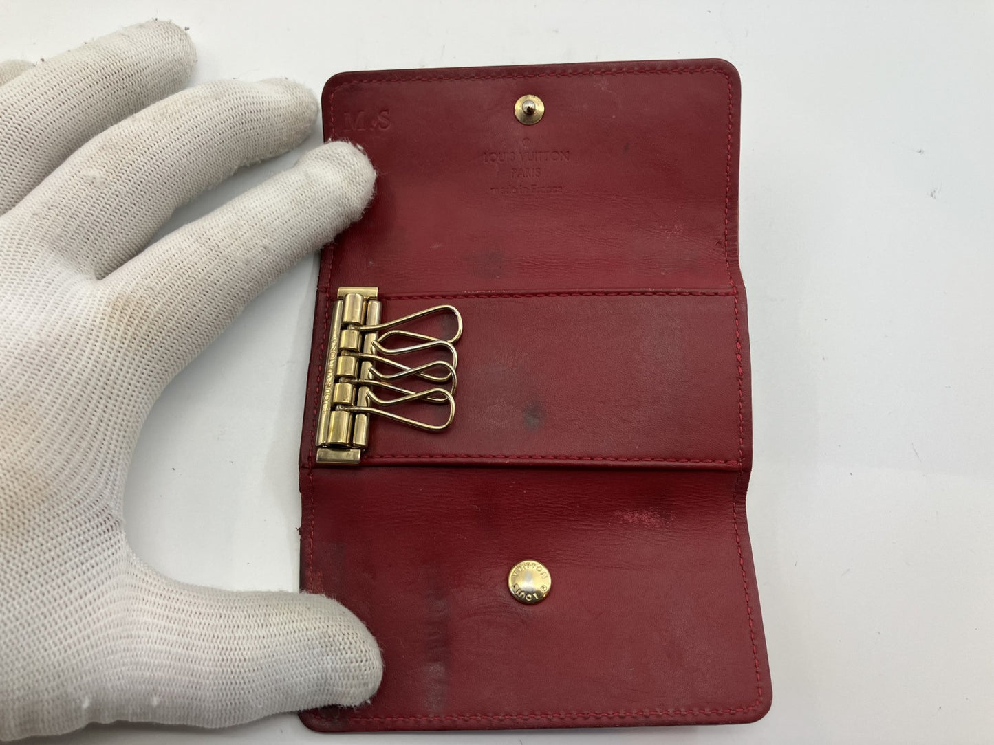 LOUIS VUITTON Red Vernis Multiclﾃｩs 4 4-Key Holder Case