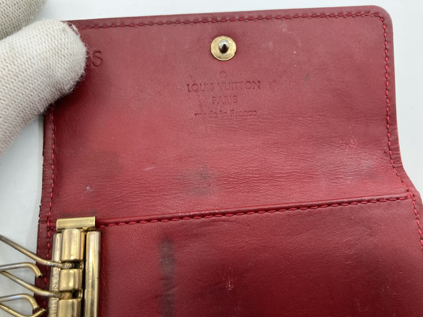 LOUIS VUITTON Red Vernis Multiclﾃｩs 4 4-Key Holder Case