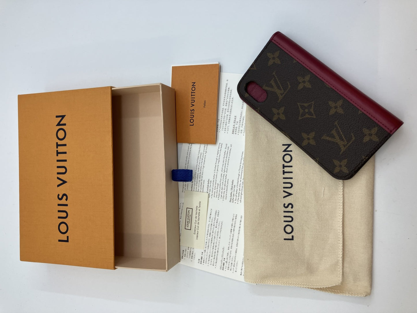 Louis Vuitton Monogram Folio iPhone Case Red x xs 3 Card Slots Box and Bag Included