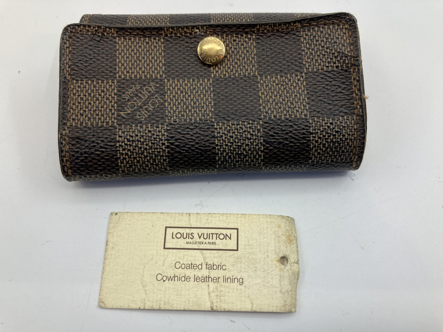 LOUIS VUITTON Damier Multiclﾃｩs 6 6-Key Holder Case Model: N62630