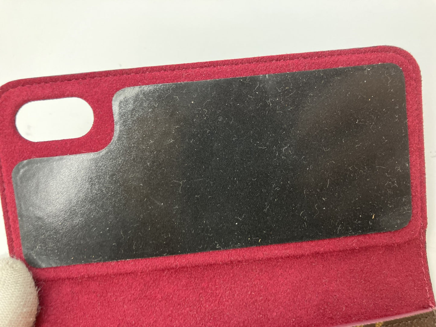 Louis Vuitton Monogram Folio iPhone Case Red x xs 3 Card Slots Box and Bag Included