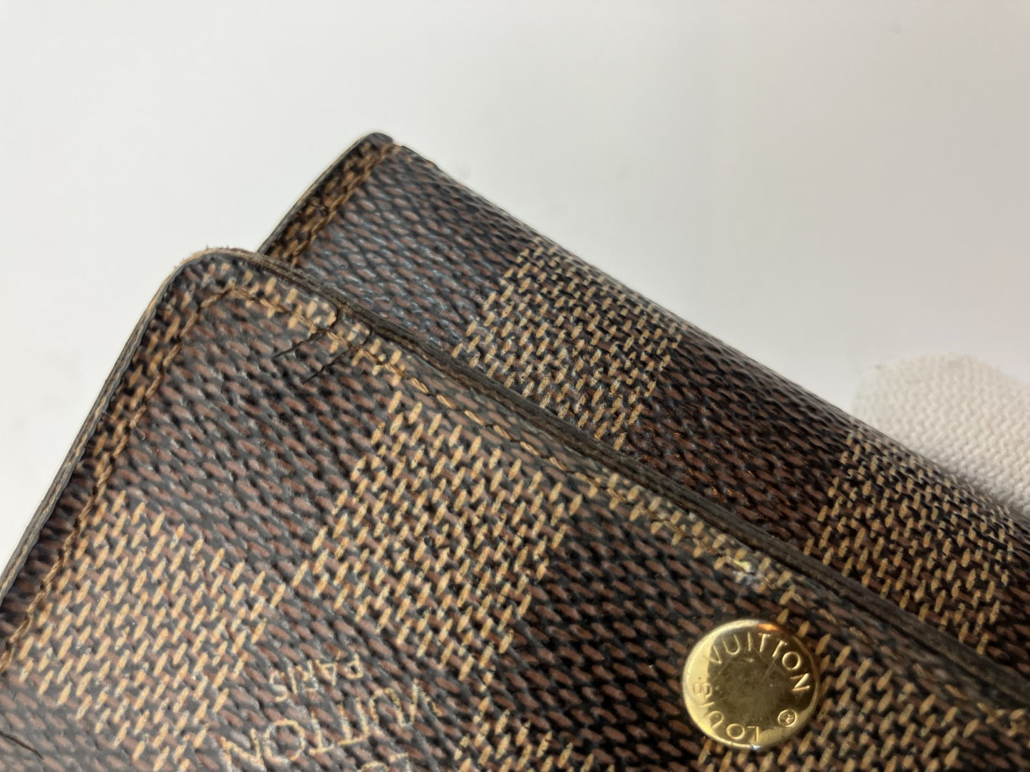 LOUIS VUITTON Damier Multiclﾃｩs 6 6-Key Holder Case Model: N62630
