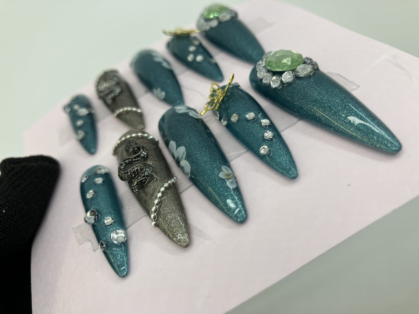 Original Design Japanese Handmade Gothic Snake Butterfly Press On Nails Long Stiletto Everyday Wear Turquoise Green Nail Tips