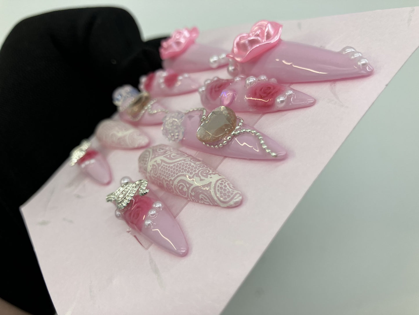 Original Design Japanese Handmade Pink Rose Heart Pearl Press On Nails Long Stiletto Gothic Kawaii Everyday Wear Nail Tips
